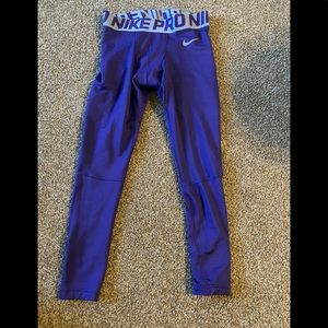 Nike pro thermal leggings